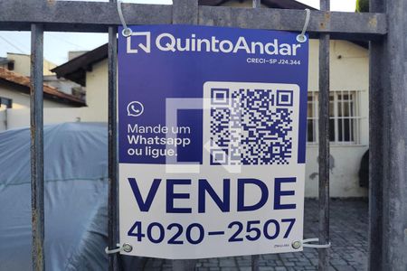 Casa à venda com 300m², 2 quartos e 4 vagasPlaca