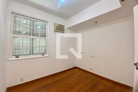 Quarto 1 de apartamento à venda com 3 quartos, 99m² em Leblon, Rio de Janeiro