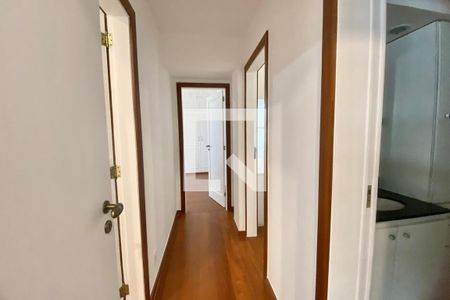 Corredor de apartamento à venda com 3 quartos, 99m² em Leblon, Rio de Janeiro