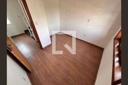 Casa à venda com 2 quartos, 124m² em Salgado Filho, Belo Horizonte