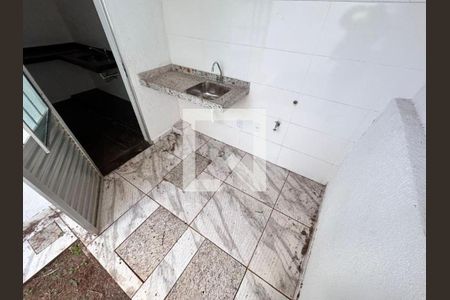 Casa à venda com 2 quartos, 127m² em Salgado Filho, Belo Horizonte