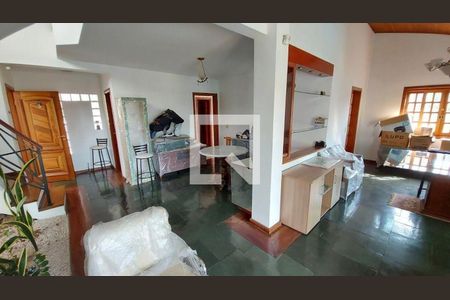 Casa à venda com 3 quartos, 400m² em Parque dos Principes, São Paulo