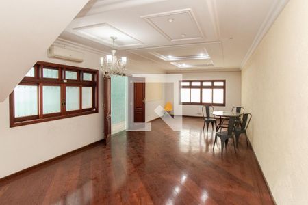Sala de casa à venda com 4 quartos, 239m² em Vila Guilherme, São Paulo