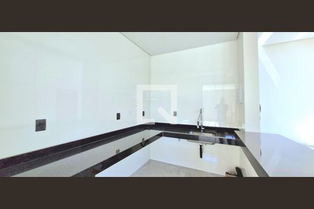 Sala/Cozinha de casa à venda com 3 quartos, 232m² em Lundcéia, Lagoa Santa