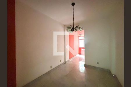 Sala de apartamento à venda com 2 quartos, 70m² em Copacabana, Rio de Janeiro
