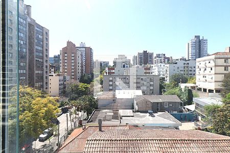 Vista da Sala de apartamento à venda com 2 quartos, 69m² em São João, Porto Alegre