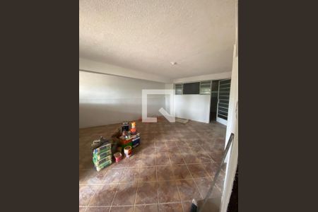 Sala de casa à venda com 4 quartos, 250m² em Salgado Filho, Belo Horizonte