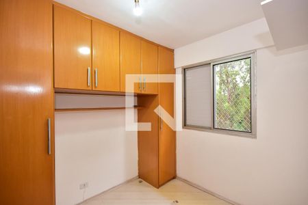 Quarto 2 de apartamento para alugar com 2 quartos, 47m² em Jardim Catanduva, São Paulo