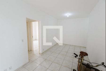 Sala de apartamento para alugar com 2 quartos, 80m² em Vila São José, Taubaté