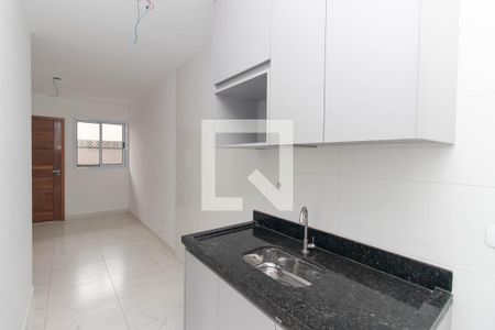 Cozinha de apartamento para alugar com 2 quartos, 33m² em Vila Constança, São Paulo