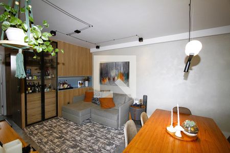 Sala de apartamento à venda com 3 quartos, 75m² em Nova Suíça, Belo Horizonte