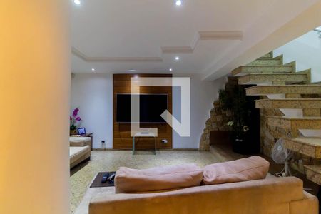 Casa à venda com 3 quartos, 180m² em Jardim Galli, São Paulo