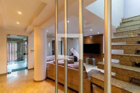 Casa à venda com 3 quartos, 180m² em Jardim Galli, São Paulo