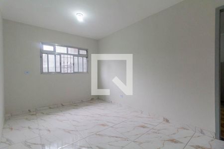 Quarto de casa para alugar com 1 quarto, 75m² em Jardim Três Marias, São Paulo