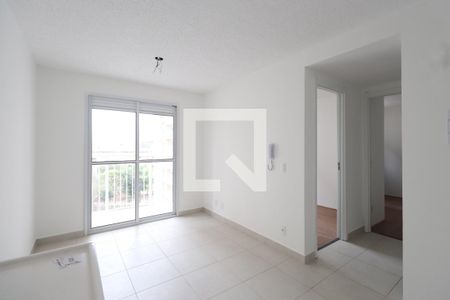 Sala de apartamento para alugar com 2 quartos, 39m² em Guaiauna, São Paulo
