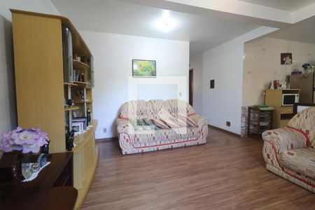 Sala 1 de casa à venda com 4 quartos, 350m² em São Jorge, Novo Hamburgo