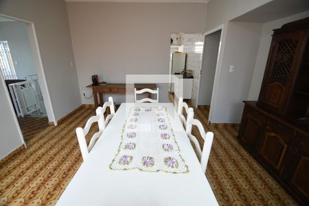 Sala 3 de casa para alugar com 3 quartos, 252m² em Vila Industrial (campinas), Campinas