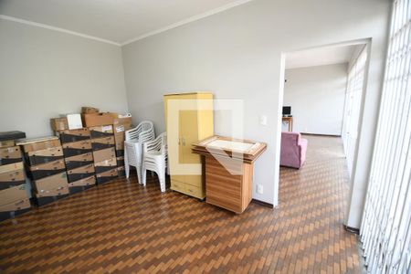 Sala 2 de casa para alugar com 3 quartos, 252m² em Vila Industrial (campinas), Campinas