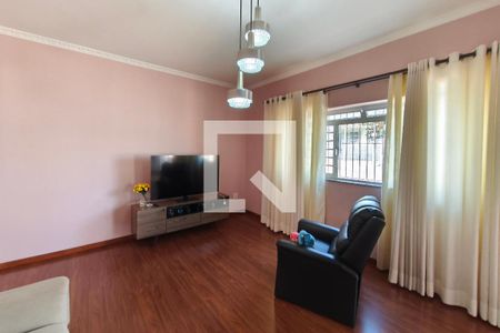 Sala de casa à venda com 4 quartos, 240m² em Jardim do Trevo, Campinas