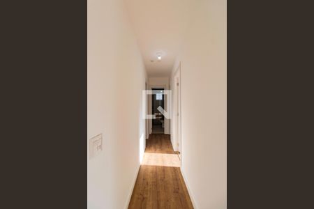 Corredor de apartamento para alugar com 3 quartos, 84m² em Vila Andrade, São Paulo