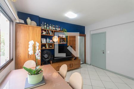 Sala de apartamento à venda com 2 quartos, 70m² em Maracanã, Rio de Janeiro