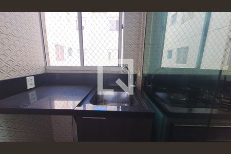 Sala/Cozinha de apartamento para alugar com 2 quartos, 45m² em Caxangá, Suzano