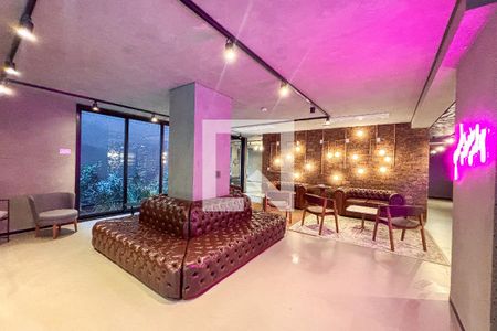 Área comum de apartamento para alugar com 1 quarto, 66m² em Cerqueira César, São Paulo