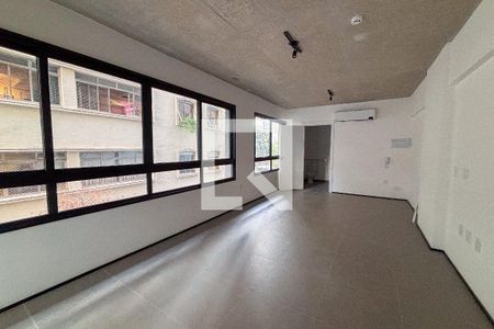 Studio de kitnet/studio para alugar com 1 quarto, 25m² em Cerqueira César, São Paulo