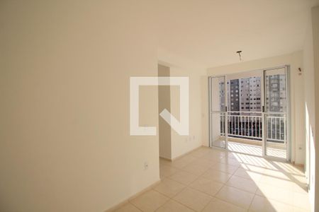 Sala de apartamento para alugar com 3 quartos, 60m² em Taquara, Rio de Janeiro