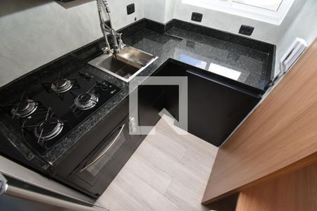 Sala/Cozinha de apartamento para alugar com 1 quarto, 35m² em Cristo Rei, Curitiba