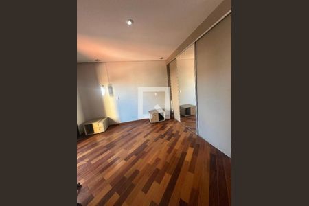 Casa à venda com 3 quartos, 300m² em Olímpico, São Caetano do Sul