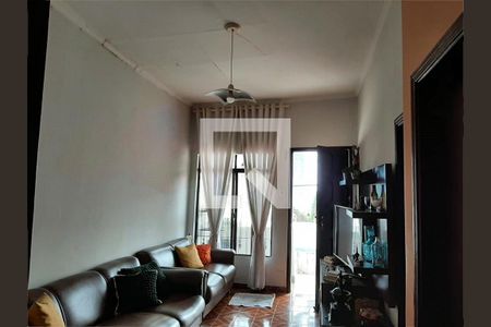 Casa à venda com 3 quartos, 240m² em Utinga, Santo André