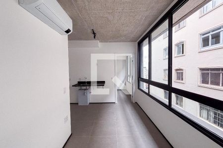 Studio de kitnet/studio para alugar com 1 quarto, 35m² em Cerqueira César, São Paulo