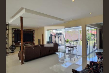 Sala de casa de condomínio à venda com 4 quartos, 645m² em Barra da Tijuca, Rio de Janeiro