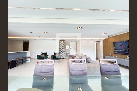 Sala de apartamento para alugar com 3 quartos, 138m² em Jardim Caravelas, São Paulo