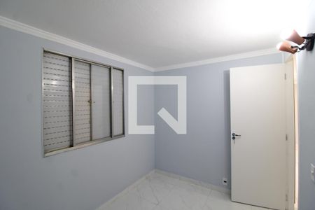 Quarto 1 de apartamento para alugar com 2 quartos, 45m² em Vila Francos, São Paulo