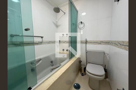 Banheiro de apartamento à venda com 4 quartos, 175m² em Vila Mariana, São Paulo