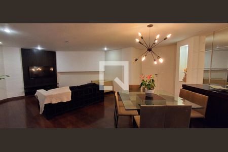 Sala de apartamento à venda com 4 quartos, 200m² em Santo Antônio, São Caetano do Sul