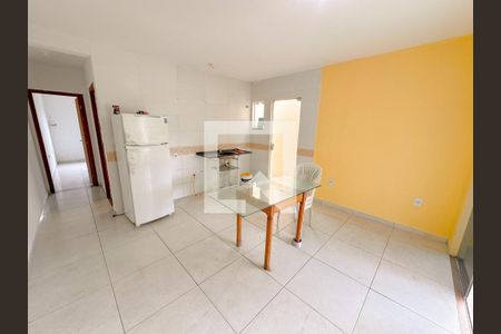 Sala/Cozinha de casa para alugar com 2 quartos, 135m² em São João do Rio Vermelho, Florianópolis