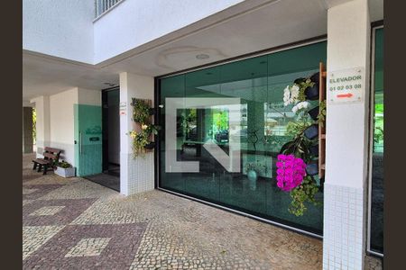 Hall de Entrada de apartamento para alugar com 2 quartos, 68m² em Recreio dos Bandeirantes, Rio de Janeiro