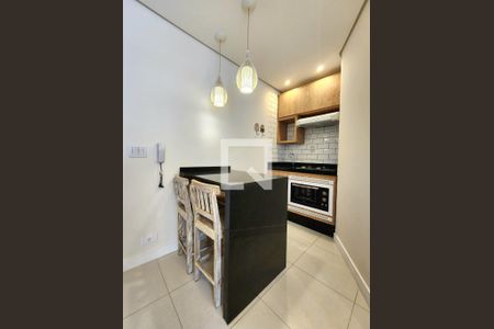 Sala/Cozinha de apartamento para alugar com 1 quarto, 37m² em Indianópolis, São Paulo