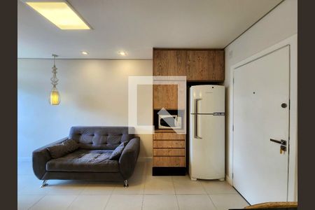 Sala/Cozinha de apartamento para alugar com 1 quarto, 37m² em Indianópolis, São Paulo