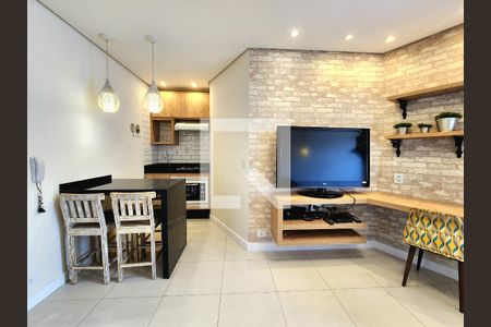 Sala/Cozinha de apartamento para alugar com 1 quarto, 37m² em Indianópolis, São Paulo