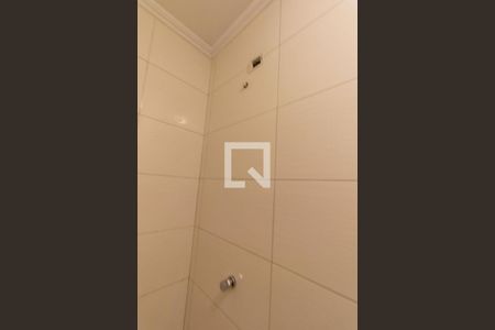 Banheiro Social de apartamento para alugar com 1 quarto, 62m² em Bacacheri, Curitiba