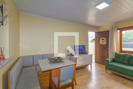 Sala de casa à venda com 2 quartos, 80m² em Mato Grande, Canoas