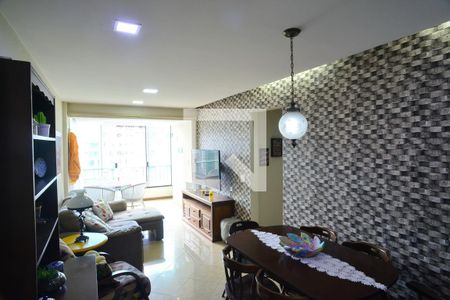 Sala de apartamento à venda com 2 quartos, 67m² em Barra da Tijuca, Rio de Janeiro