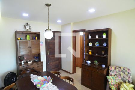 Sala de apartamento à venda com 2 quartos, 67m² em Barra da Tijuca, Rio de Janeiro