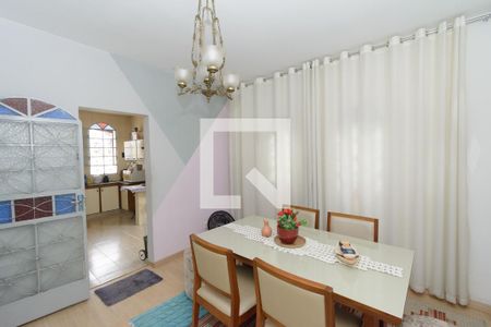 Sala de Jantar de casa para alugar com 3 quartos, 260m² em Bairro da Glória, Contagem