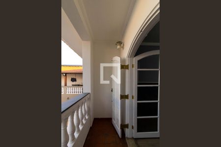 Varanda do Quarto 2 de casa à venda com 3 quartos, 308m² em Vila Zamataro, Guarulhos