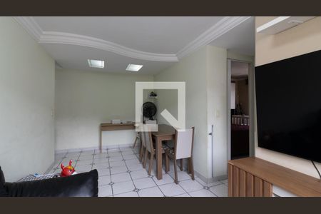 Sala de apartamento para alugar com 2 quartos, 56m² em Jardim Danfer, São Paulo